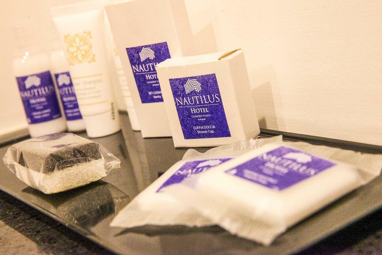 Nautilus Hotel Giardini Naxos Esterno foto