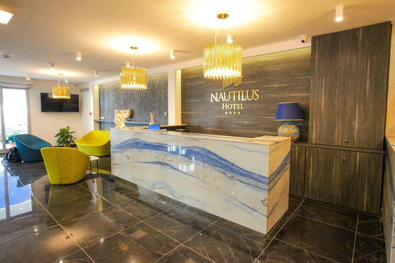Nautilus Hotel Giardini Naxos Esterno foto