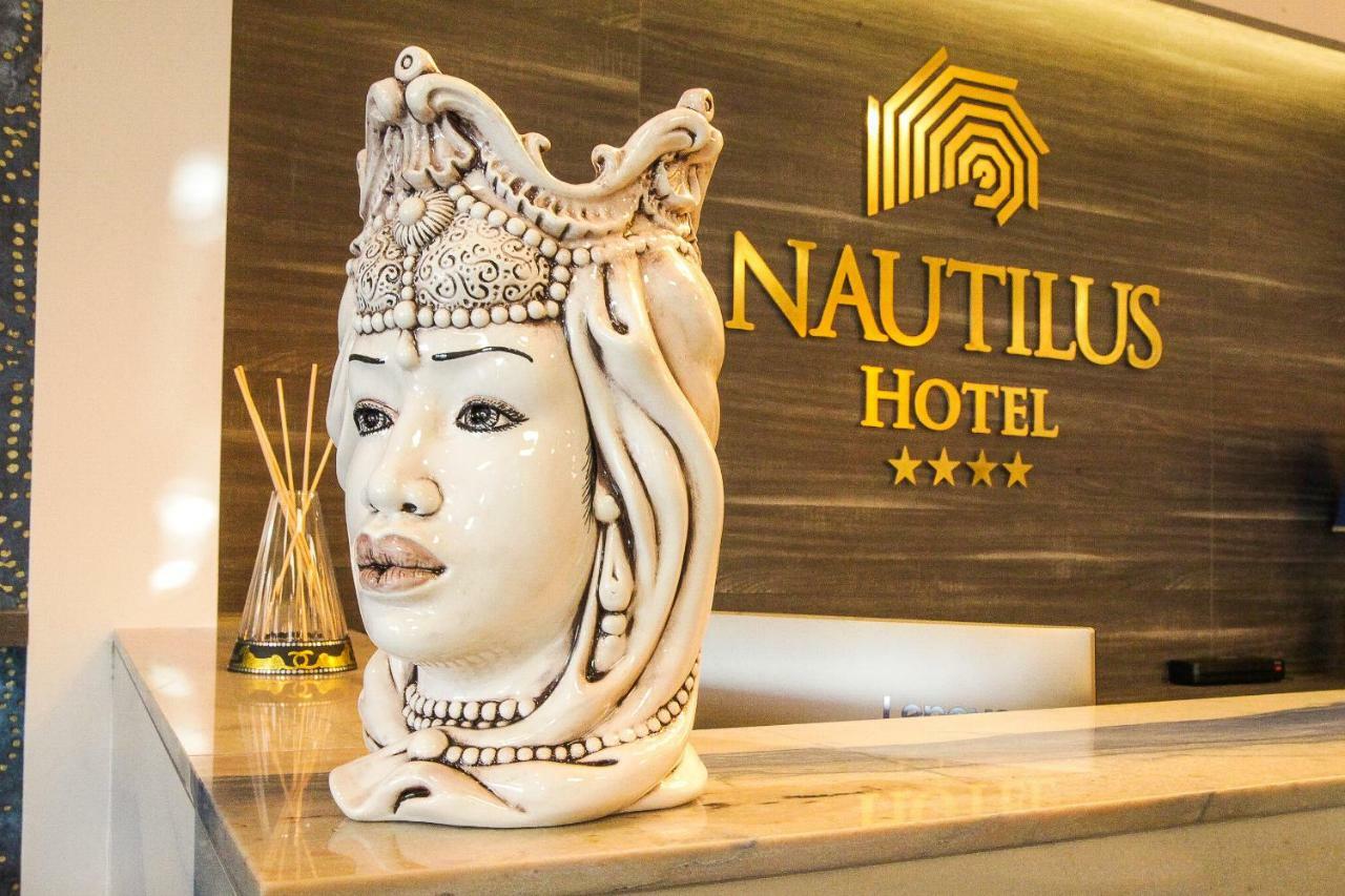 Nautilus Hotel Giardini Naxos Esterno foto