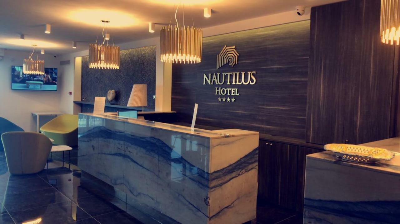 Nautilus Hotel Giardini Naxos Esterno foto