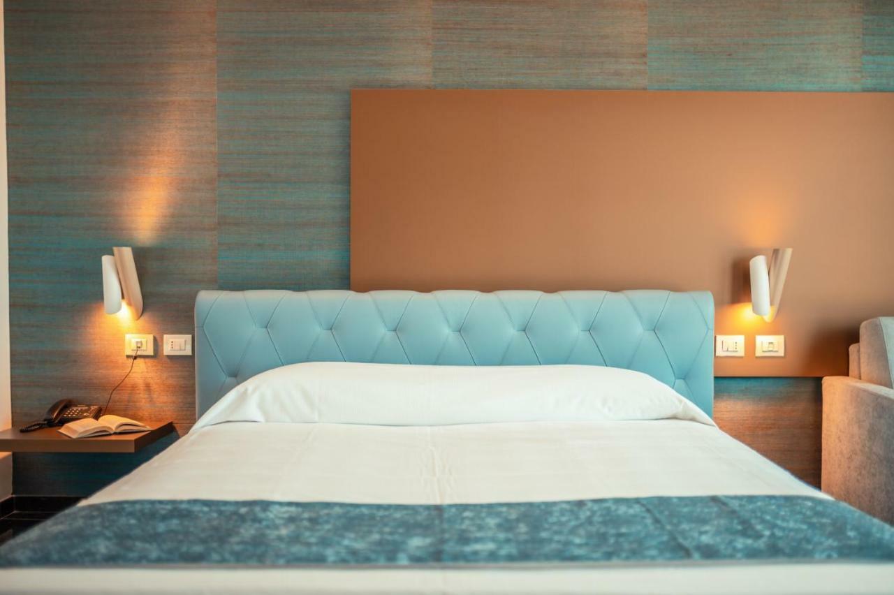 Nautilus Hotel Giardini Naxos Esterno foto