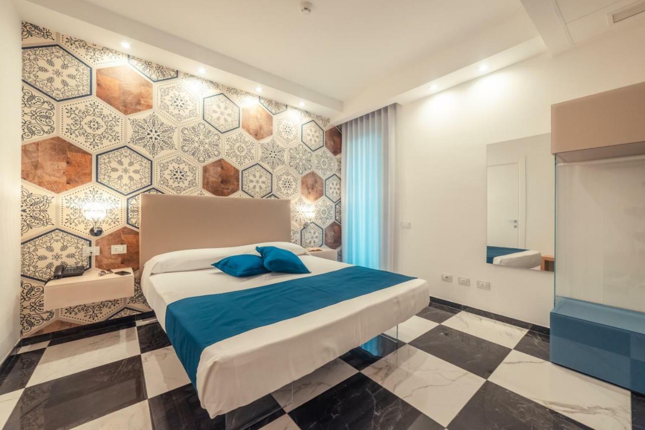 Nautilus Hotel Giardini Naxos Esterno foto