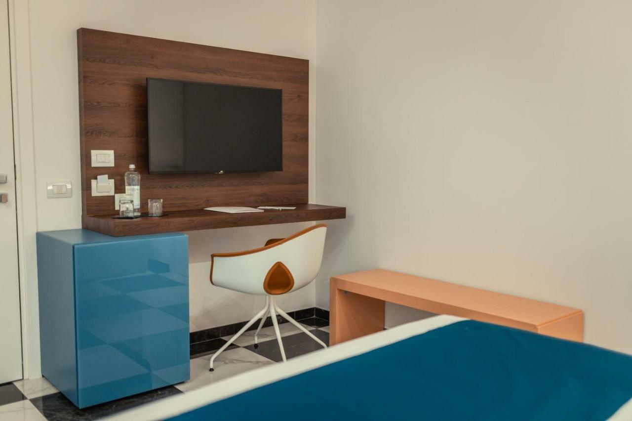 Nautilus Hotel Giardini Naxos Esterno foto