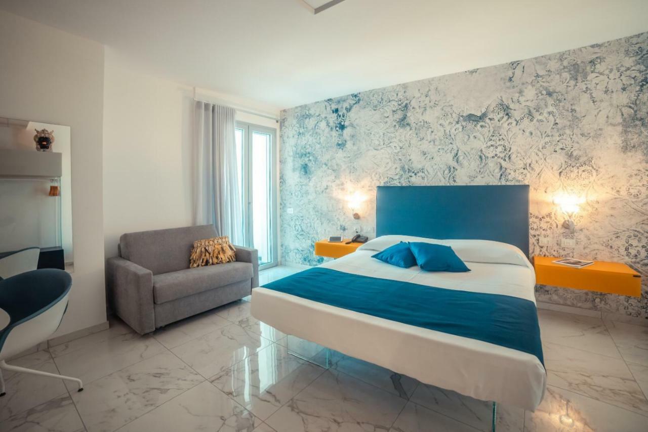 Nautilus Hotel Giardini Naxos Esterno foto