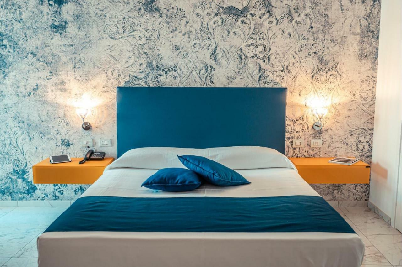 Nautilus Hotel Giardini Naxos Esterno foto