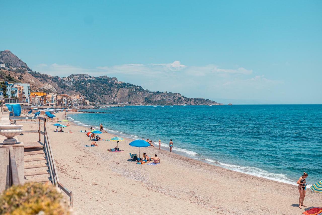 Nautilus Hotel Giardini Naxos Esterno foto