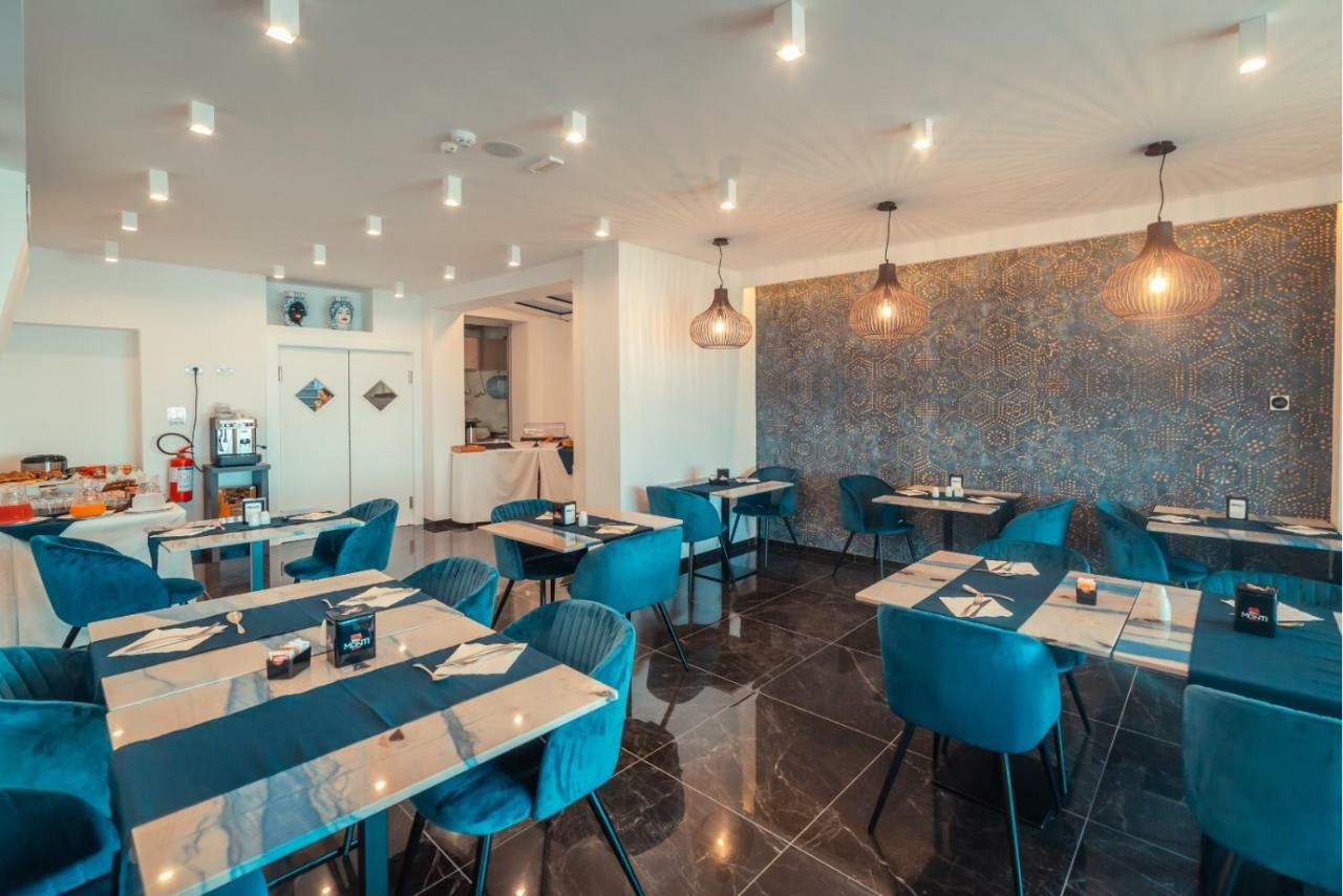 Nautilus Hotel Giardini Naxos Esterno foto