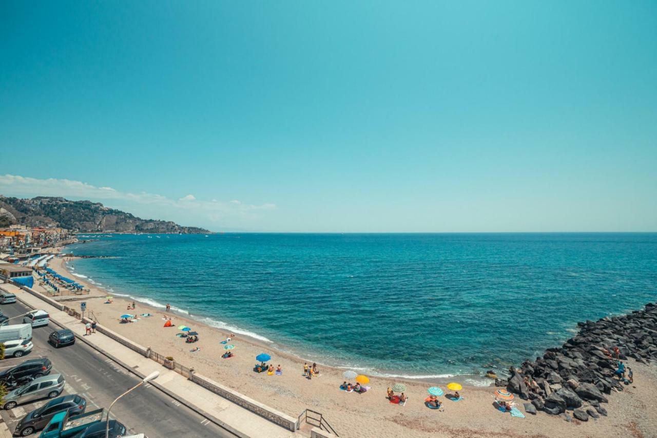 Nautilus Hotel Giardini Naxos Esterno foto